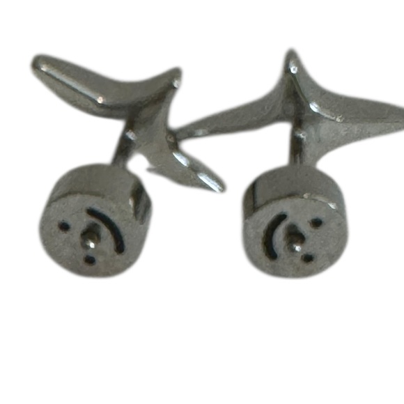 Studiocult Puffy Star Sparkle Earrings Tarnish Free Stainless Steel NWOT - Picture 4 of 7